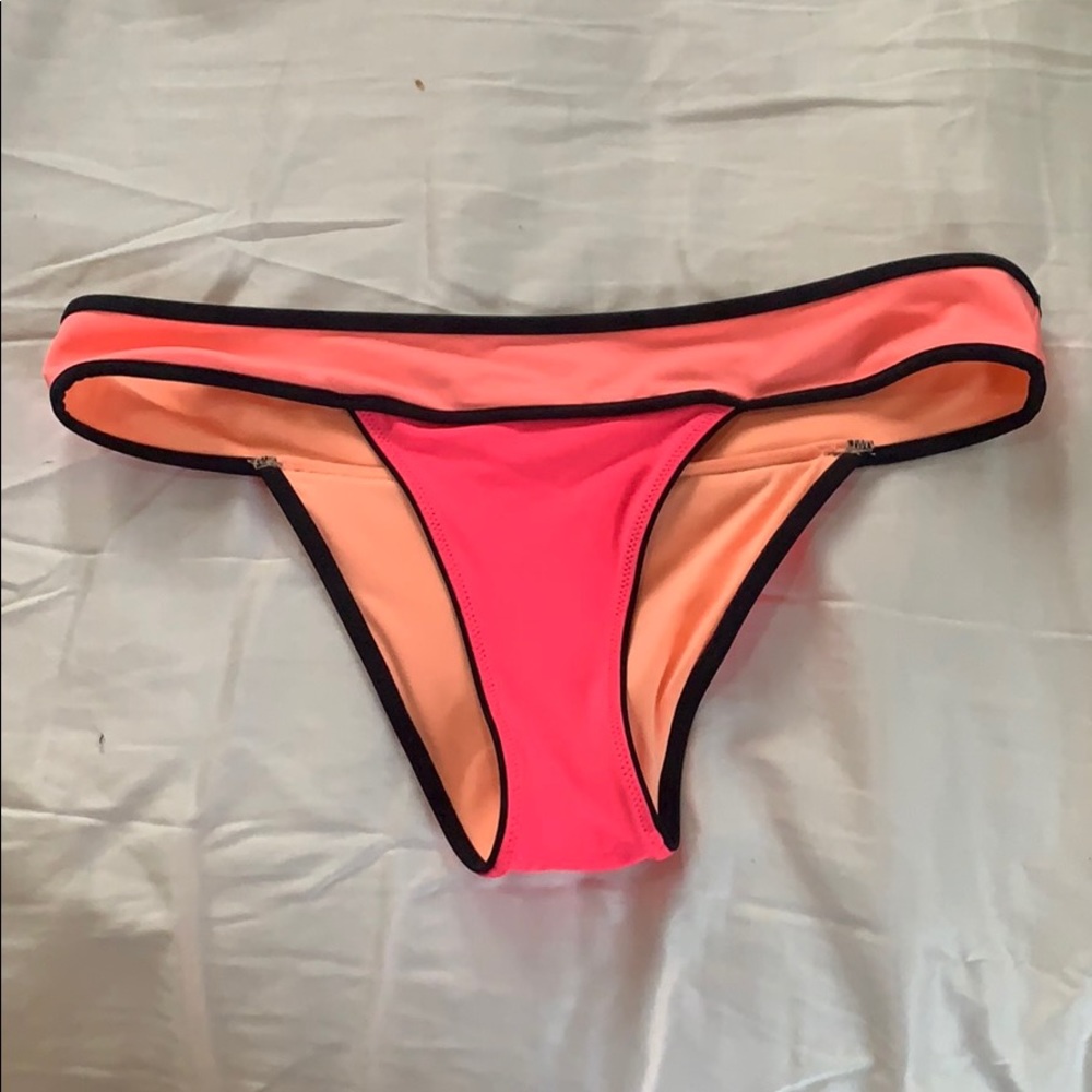 VS swim bottom.